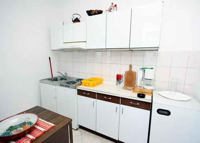 게스트하우스 Triple Barbat 5070b 2*